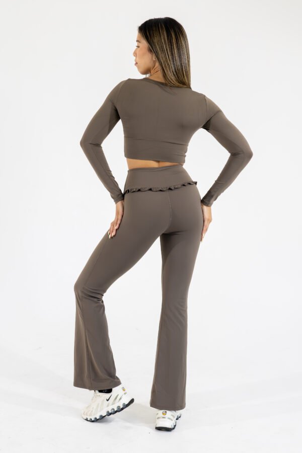 Ruffled Pants & Crop Top Set - Imagen 13